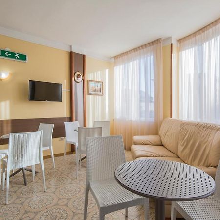 Hotel Rosy Battipaglia Dış mekan fotoğraf