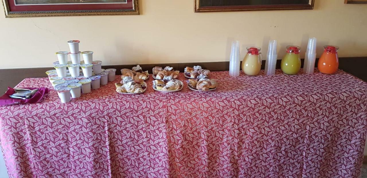 Hotel Rosy Battipaglia Dış mekan fotoğraf