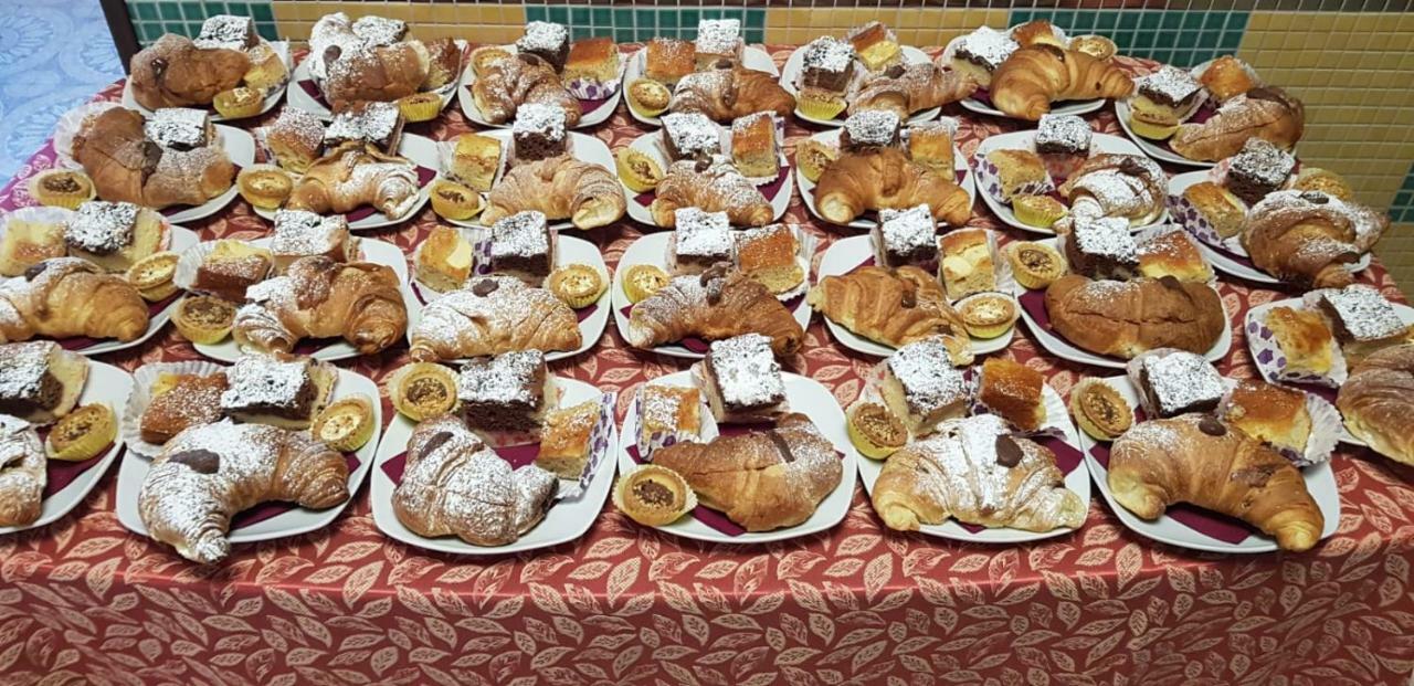Hotel Rosy Battipaglia Dış mekan fotoğraf